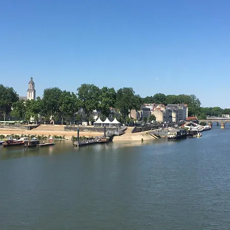 Hotell Le Progres Angers