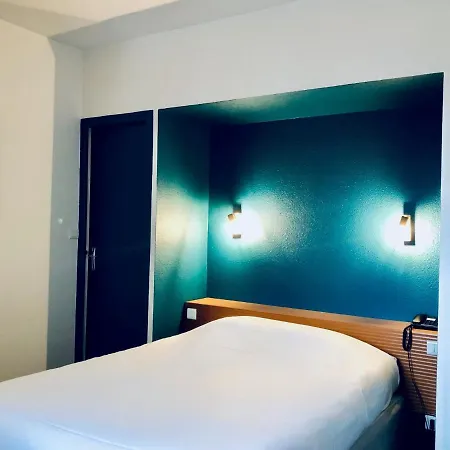 普洛古莱酒店 3*