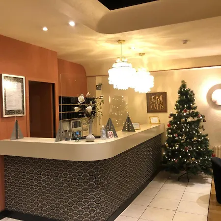 普洛古莱酒店 昂热