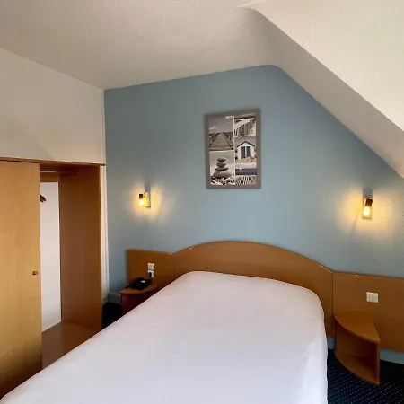 普洛古莱酒店 3*