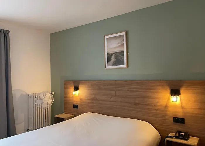 Le Progres Otel Angers