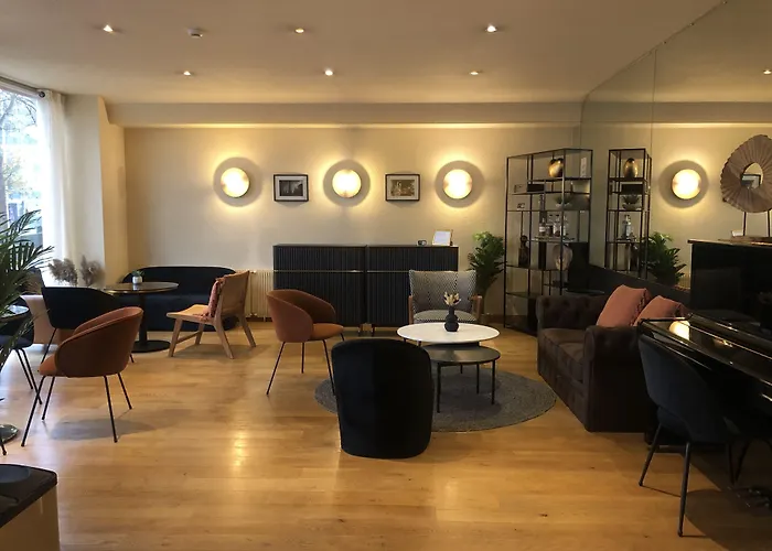 Le Progres Otel Angers