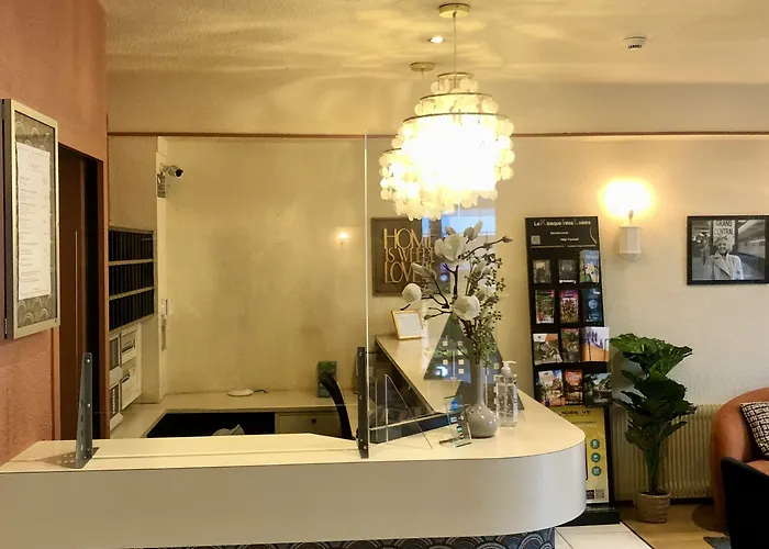 普洛古莱酒店 3*