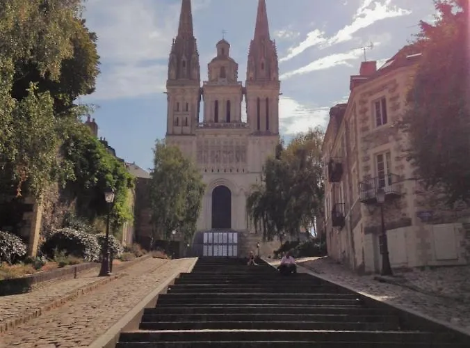 Le Progres Otel Angers